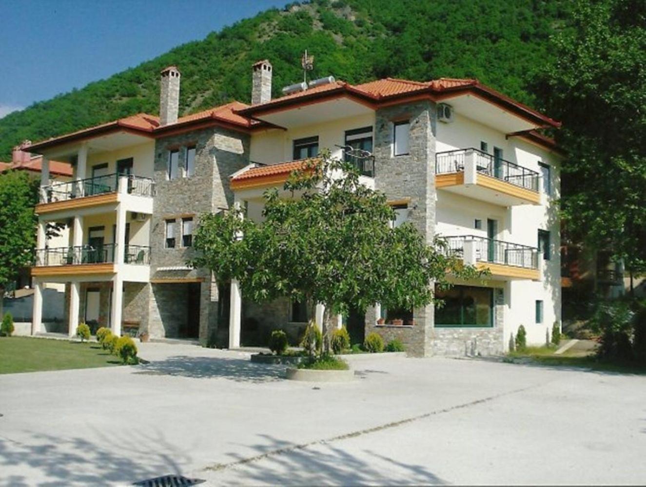 Hotel Galaxias Káto Loutrákion Exterior foto